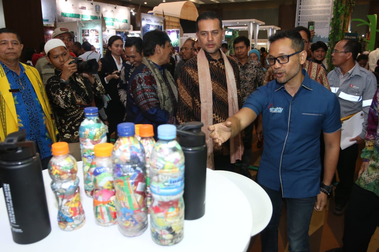 Pertamina Usung Ecobrik Kelola Sampah di Ajang ICCFE 2019